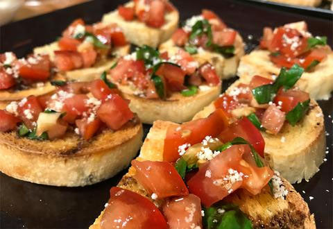 Italian Herbs Balsamic Drizzled Bruschetta