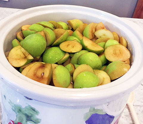 Slow Cooker Apple Sauce