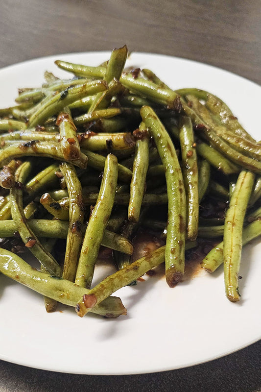 Asian-inspired Black Garlic Green Beans
