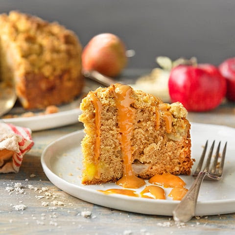 Apple Spice Coffee Cake