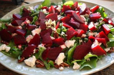 Roasted Beet Salad with Fresh Goat Cheese and Toasted Pecans