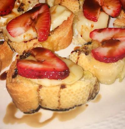 Strawberry Brie Bruschetta