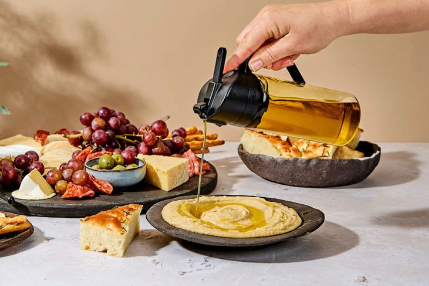 Oileroo Oil Dispenser & Sprayer