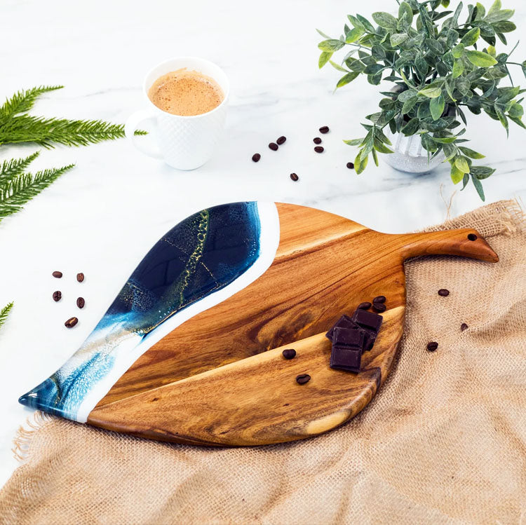 Lynn & Liana Serveware - Leaf Board Sapphire Sky Accessories