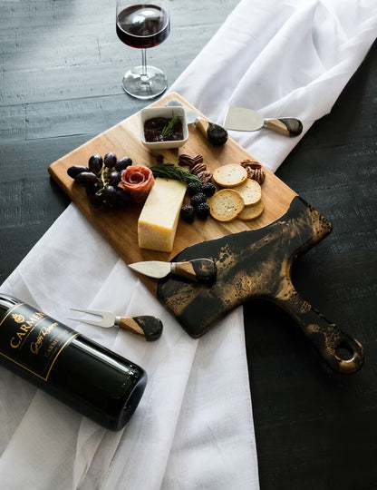 Lynn & Liana Serveware - Resin Coated Cheese Knife Set Accessories