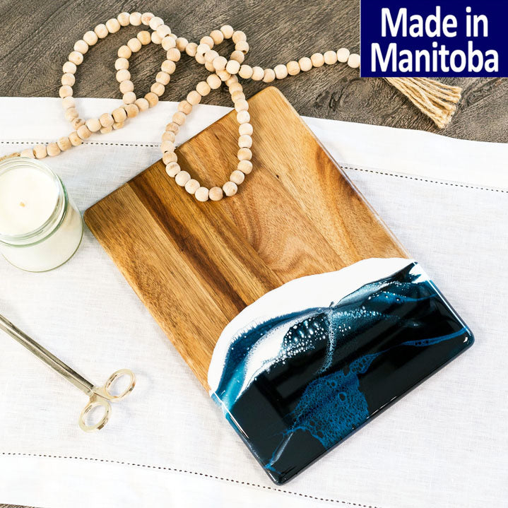 Lynn & Liana Serveware - Date Night Board Navy White Metallic Accessories